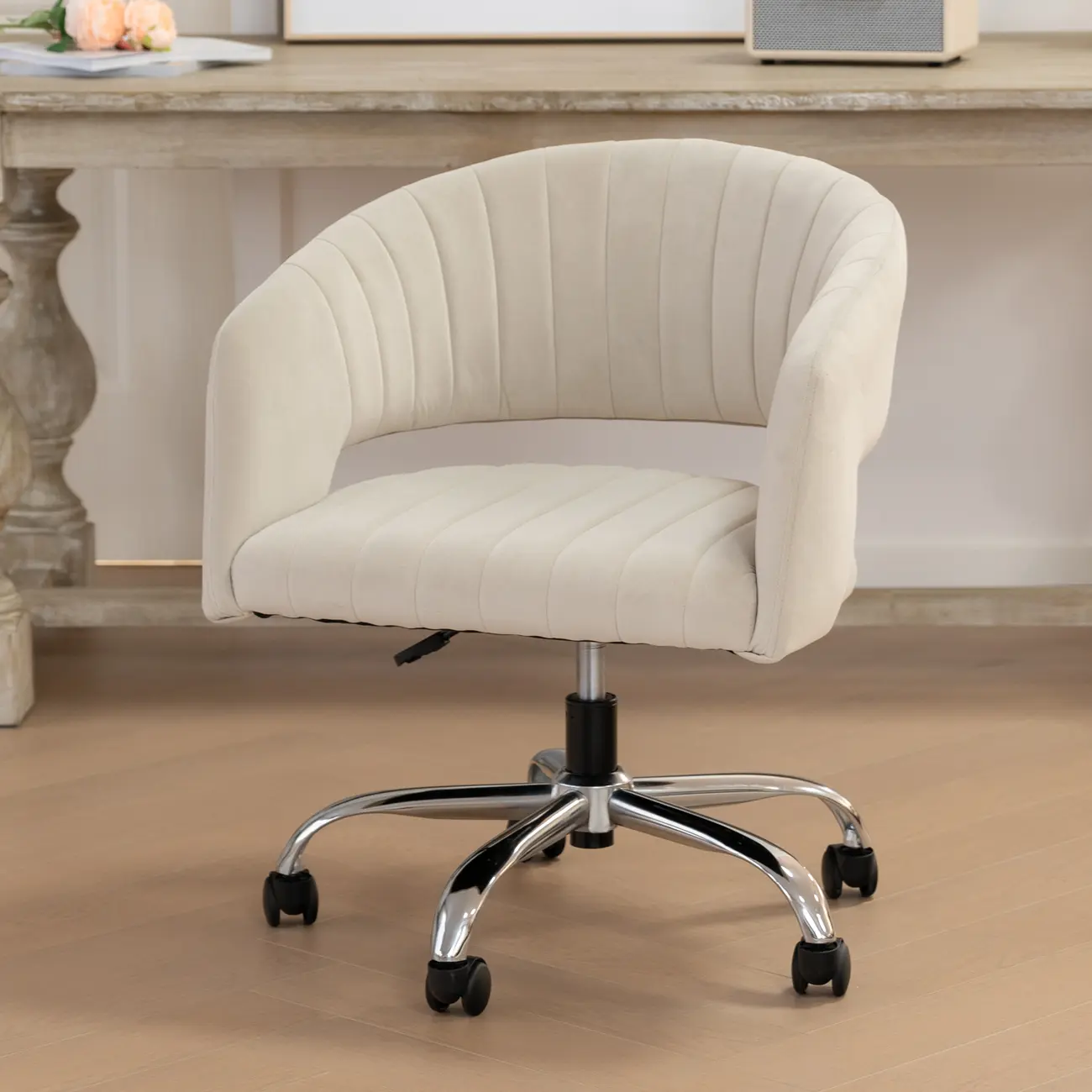 Modern Minimalist Fabric Ergonomic Swivel Office Chair