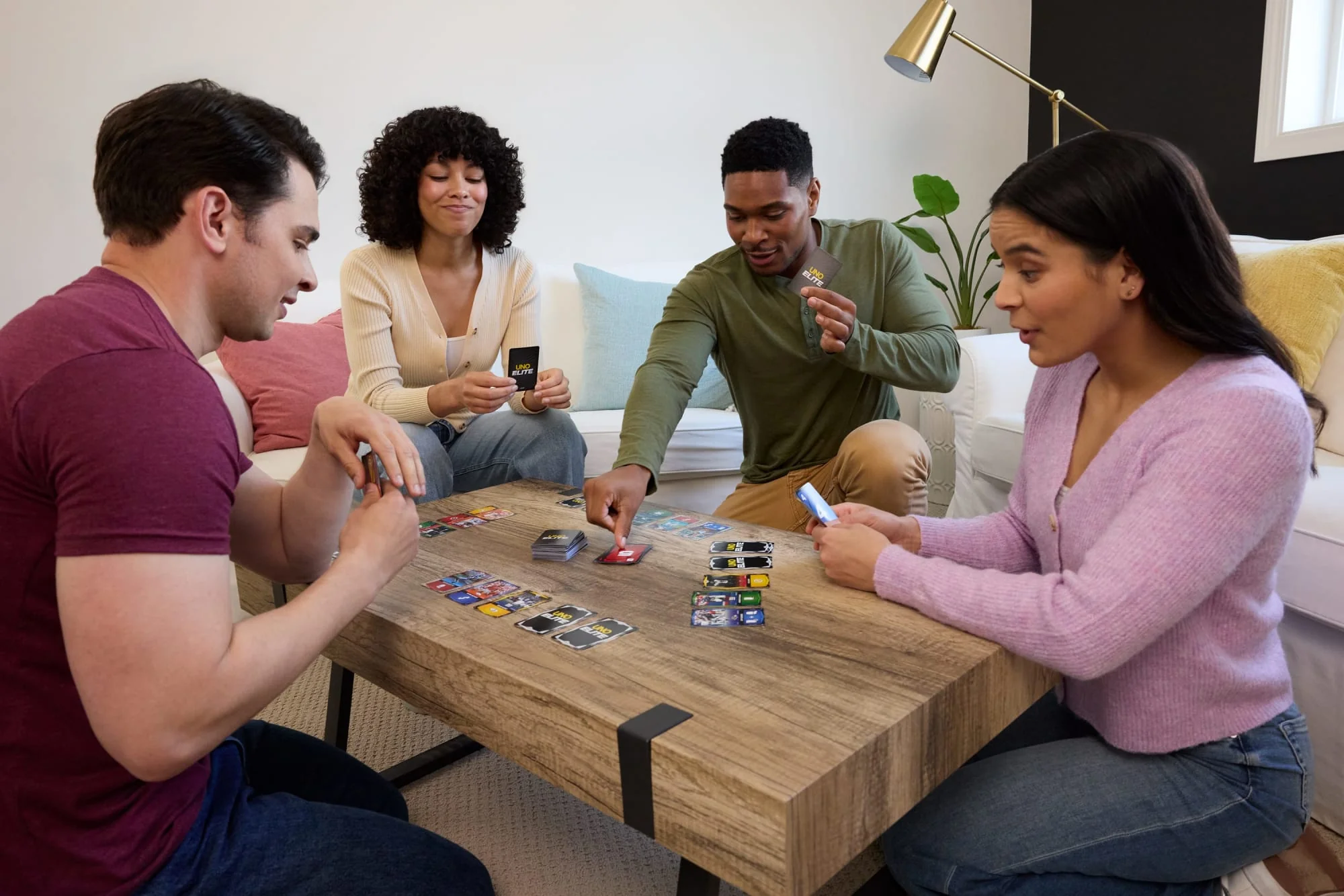 UNO Elite NFL Juego de Cartas Starter Pack