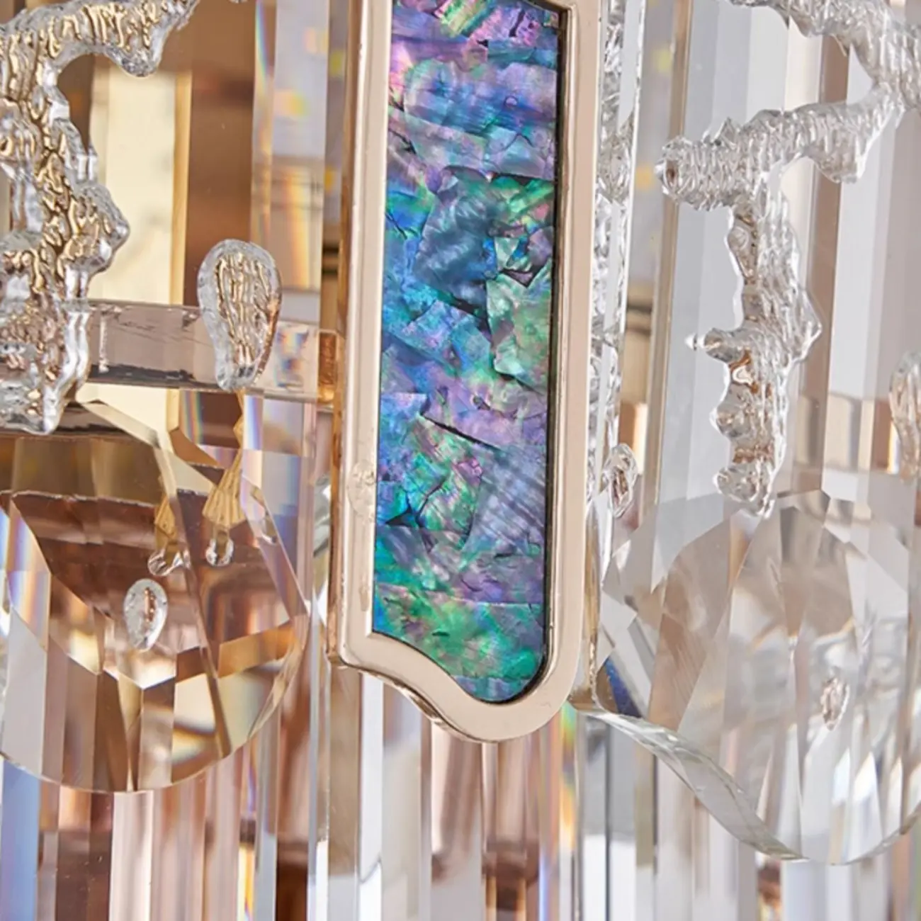 Modern Luxury Crystal Wall Sconce with Gold Finish