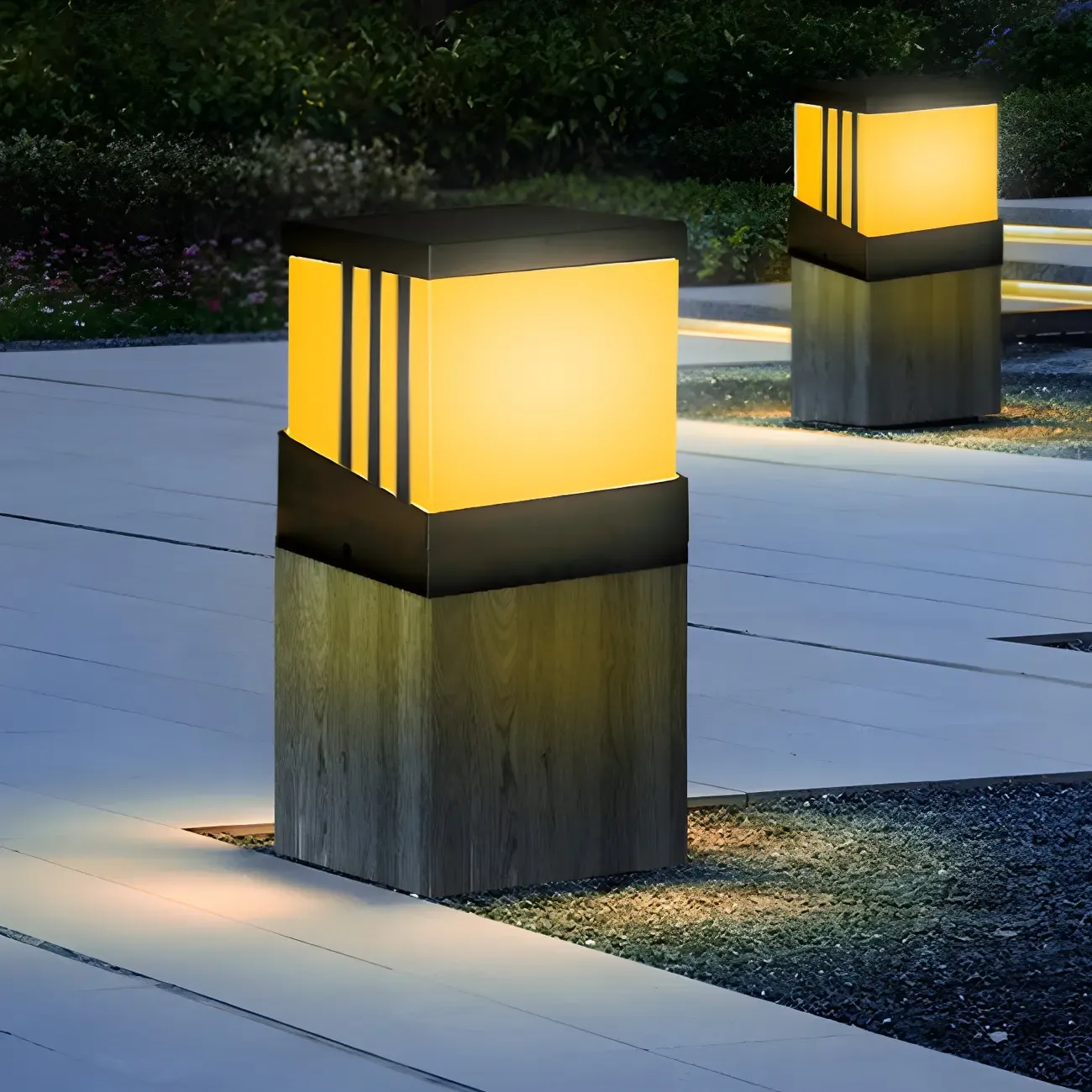 Stylish White Cube Solar Black Outdoor Post Lights