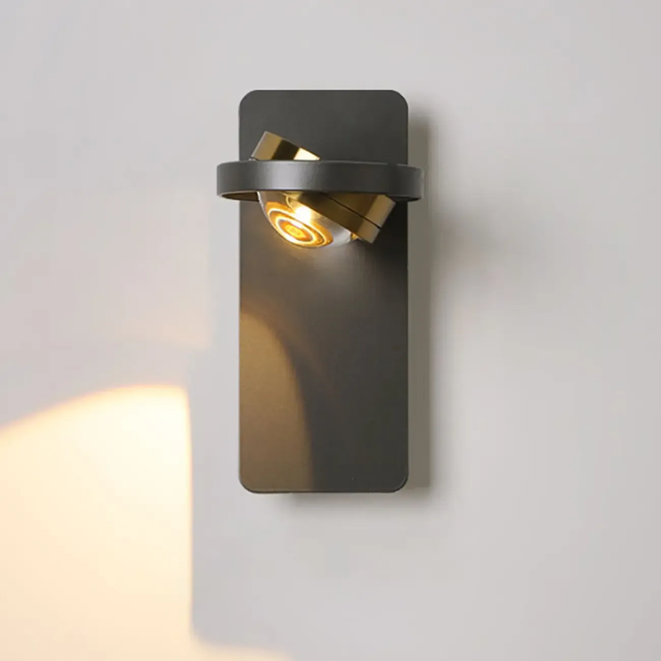 360° Rotatable Transparent Glass Metal Round Reading Wall Lamp