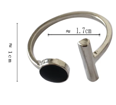 Luninana Ring - Shadow Signet Ring YBY016
