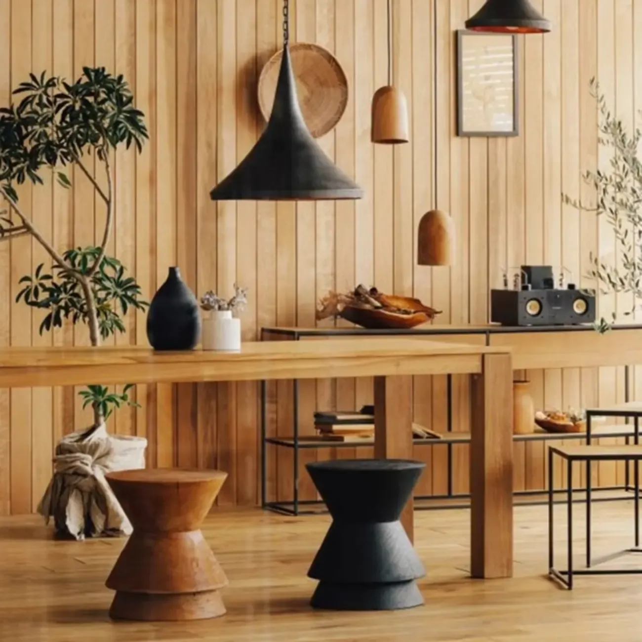 Traditional Wooden Round End Table with Drum Base