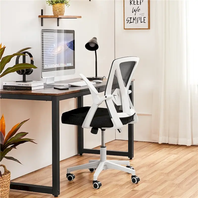 Yaheetech Mesh Office Chair with Flip-up Armrests Comfy Desk Chair - N/A