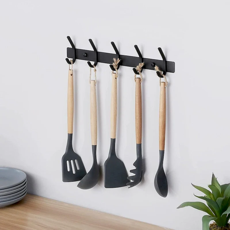 Bathroom Robe and Towel Hook Rack with 5 Hooks