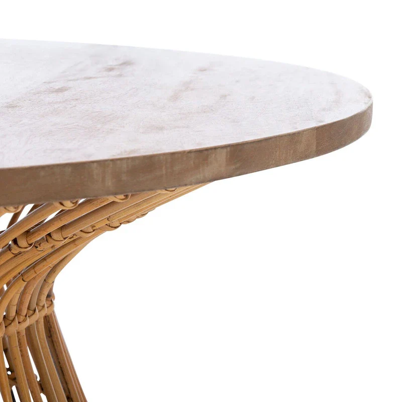 SAFAVIEH Aveline Modern Rattan Round Coffee Table - 31.5 W x 31.5 L x 17.7 H - 32Wx32Dx18H