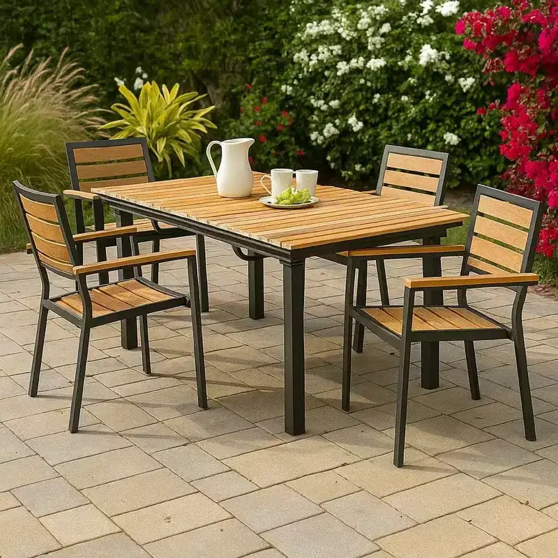 Royal Hampton 62-84 Inch Outdoor Extendable Dining Table, Aluminium, Brown