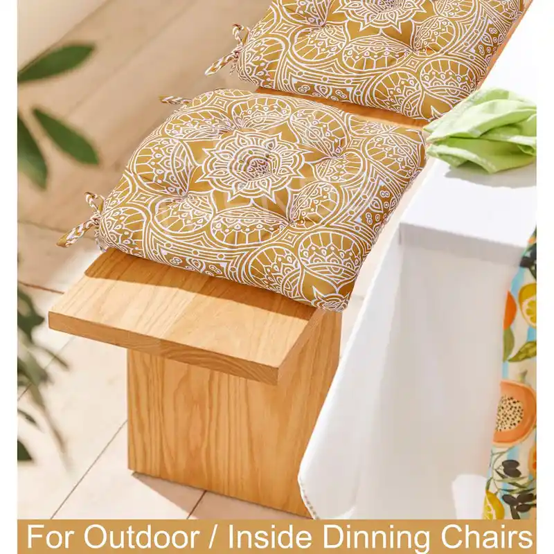 Indoor/Outdoor Chair Seat Cushion, Tufted, Weather, Water and Fade Resistant, 19 x 19 (Sert of 2)