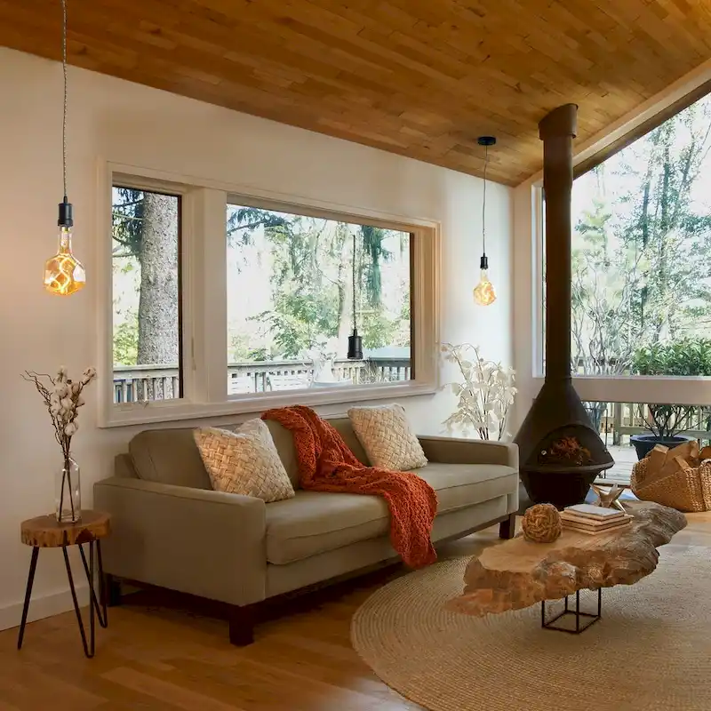 Bulbrite LED Grand Bulb and Pendant Kit of (1) 4 Watt Antique Glass 12  Jewel Shaped Bulb