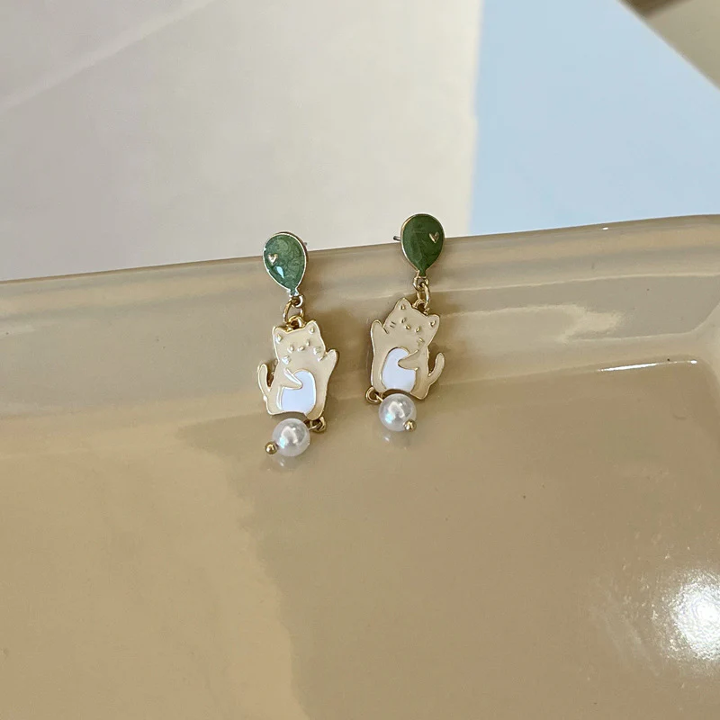 Luninana Earrings - Jade Dancing Kitten YBY067