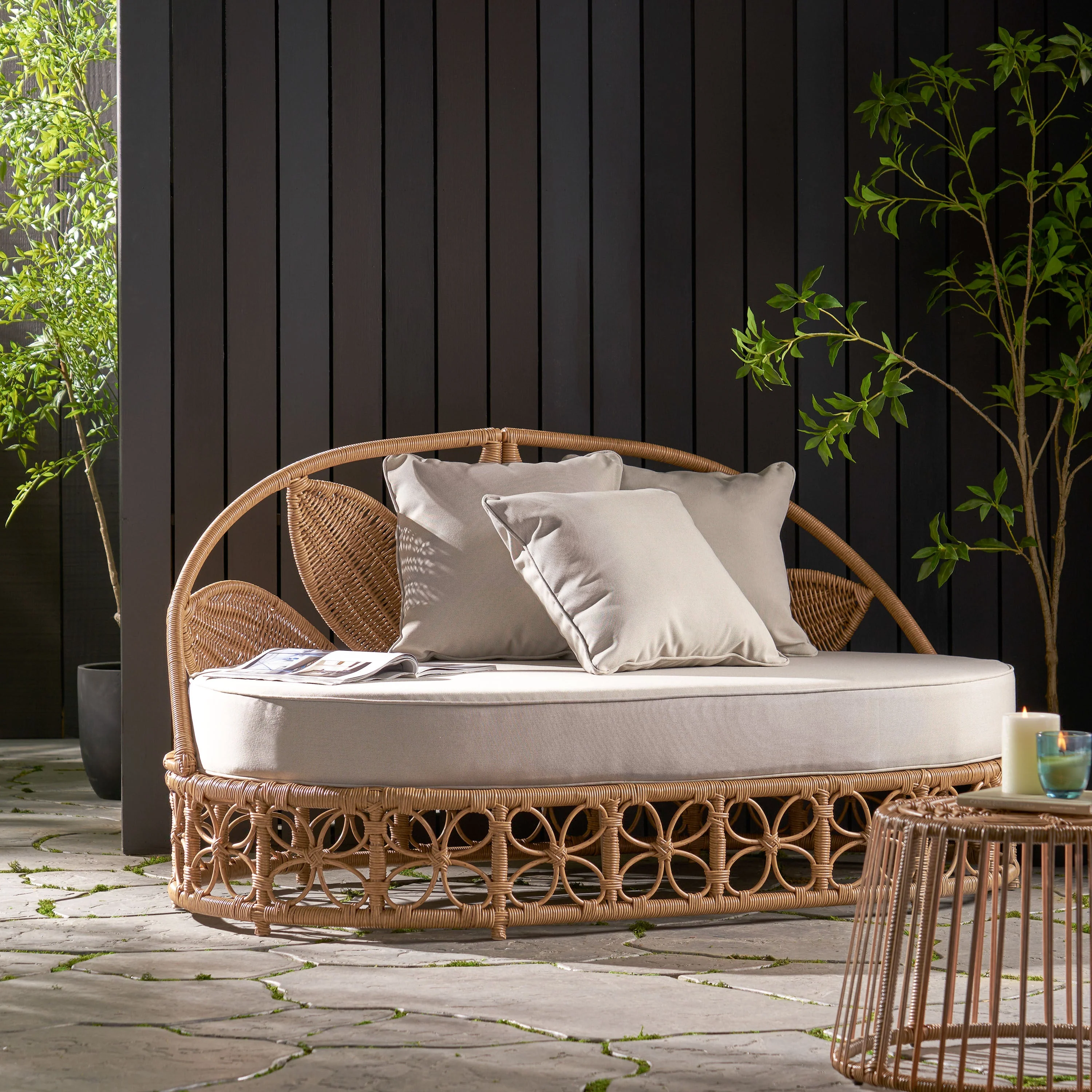 Walker Edison | Outdoor Wicker Daybed With Pillows