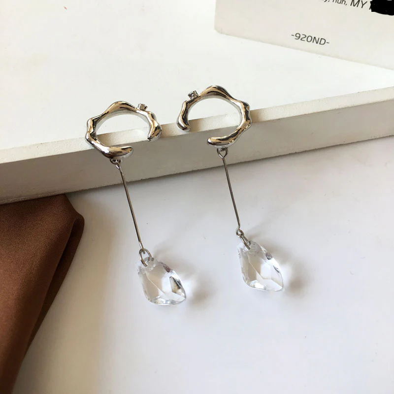 Luninana Clip-on Earrings - Mystical Crystal Long Earrings YBY017