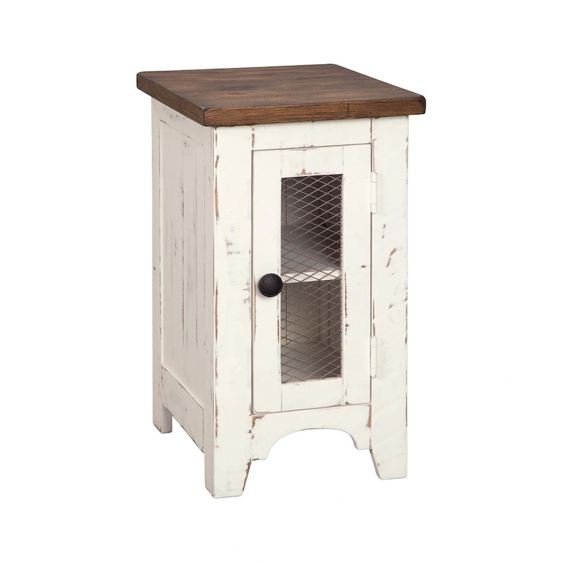 Wystfield Chairside End Table - White/Brown