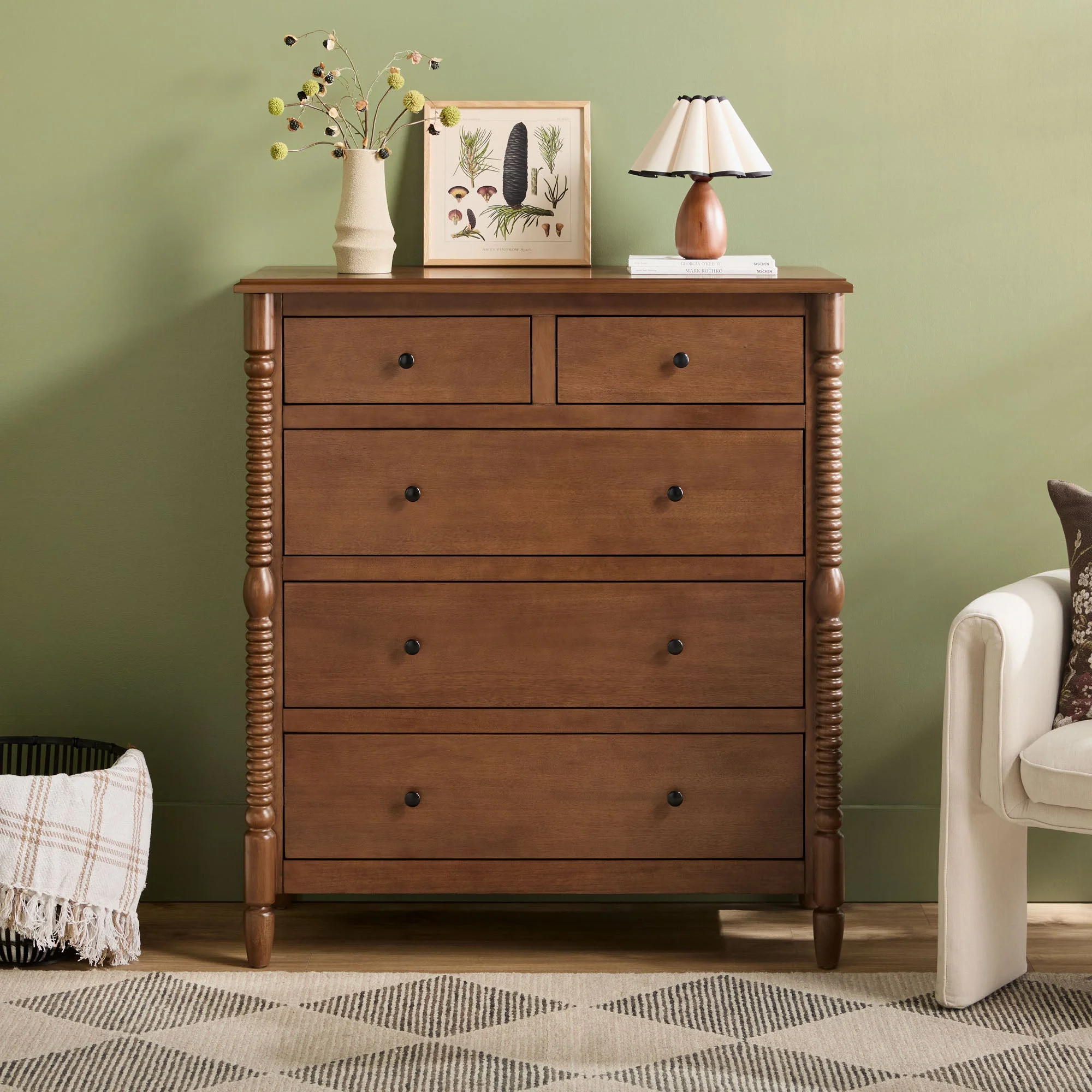 Traditional Vivienne 5-Drawer Easy Assembly Solid Wood Dresser