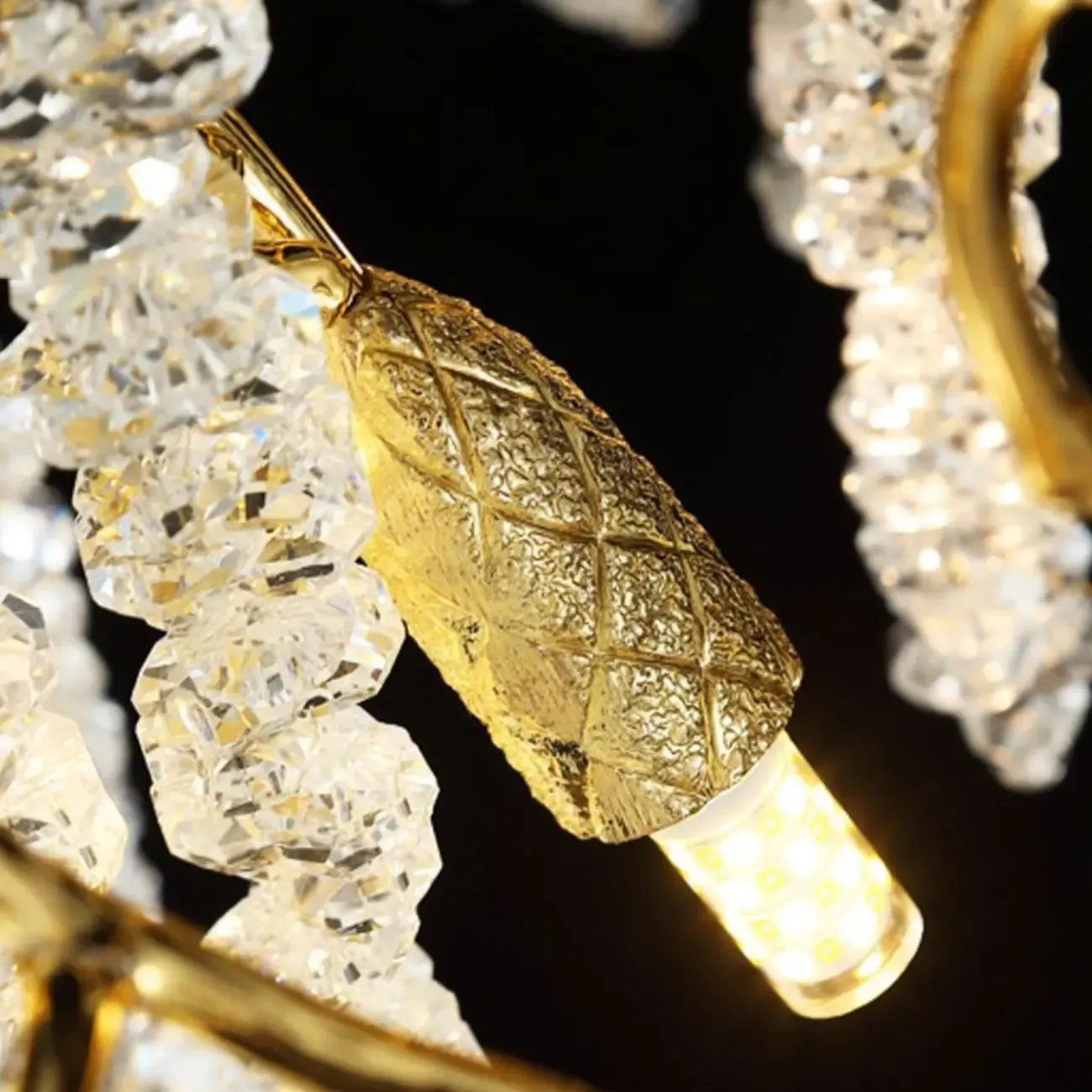 Luxury Crystal Branch Gold Metal Wall Sconce