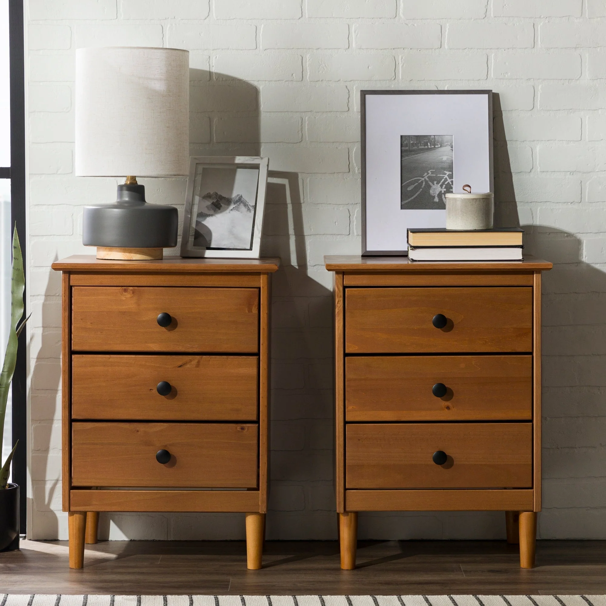 Spencer Solid Transitional Wood Nightstand