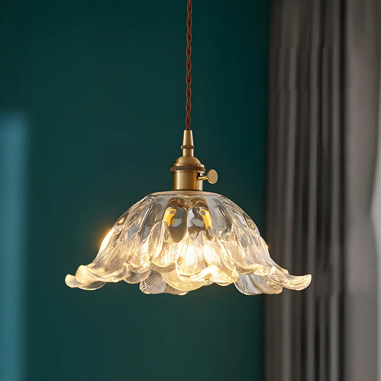 Art Deco Vintage Flower Glass Brass Hanging Pendant Light