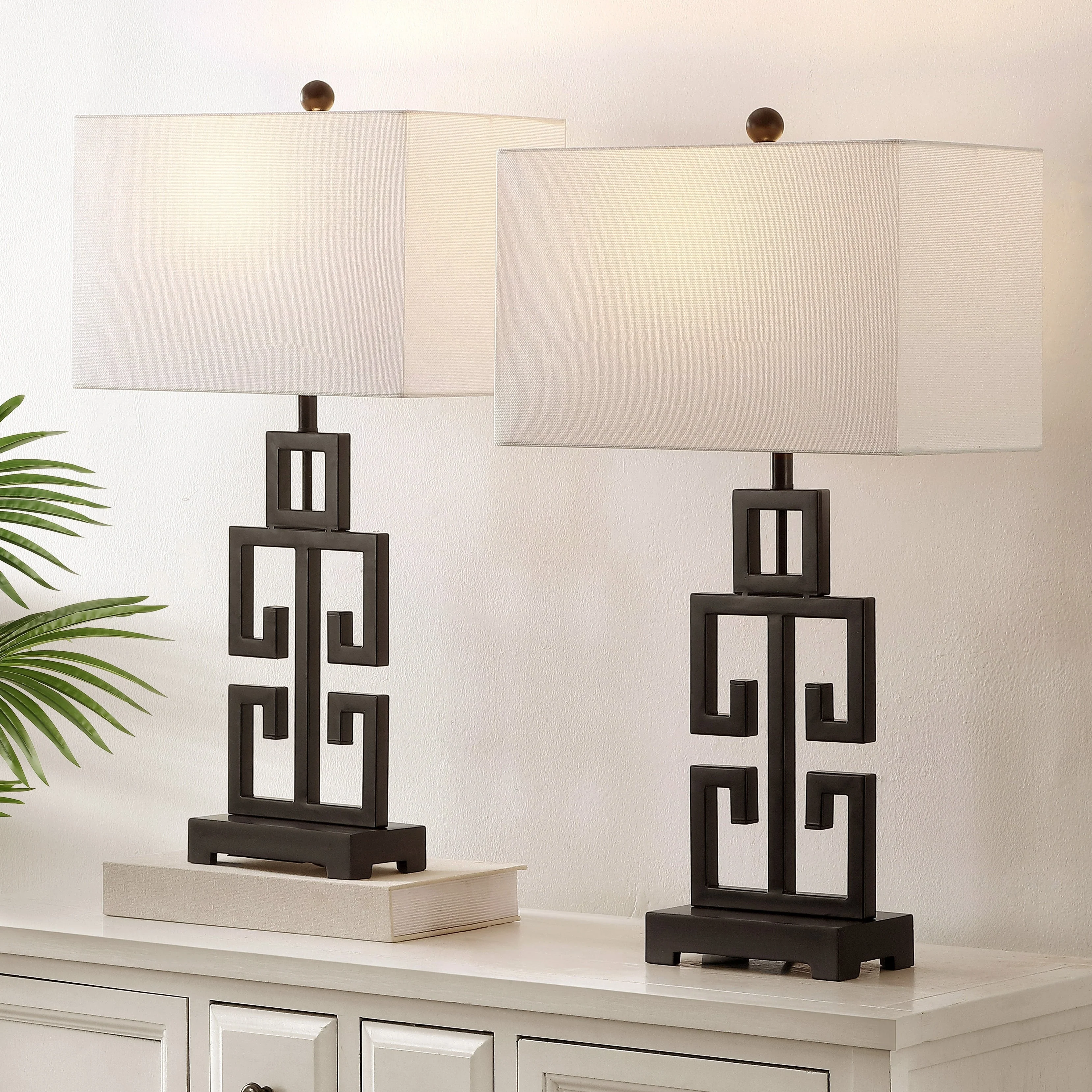 SAFAVIEH Lighting Chantelle Greek Antiqued Gold 29-inch Table Lamp (Set of 2) - 16W x 9D x 29H