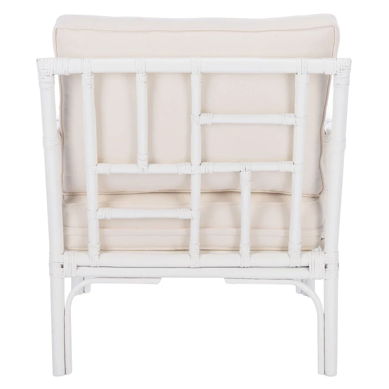 SAFAVIEH Maudie Rattan Accent Chair - 27.6  W x 31.5  L x 31.5  H - 28Wx32Dx32H