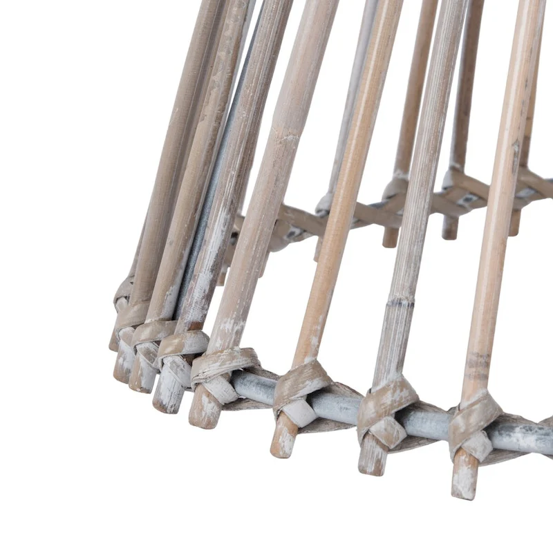 SAFAVIEH Abigail Coastal Round Accent Table - 23  W x 23  L x 20.1  H - 23Wx23Dx20H