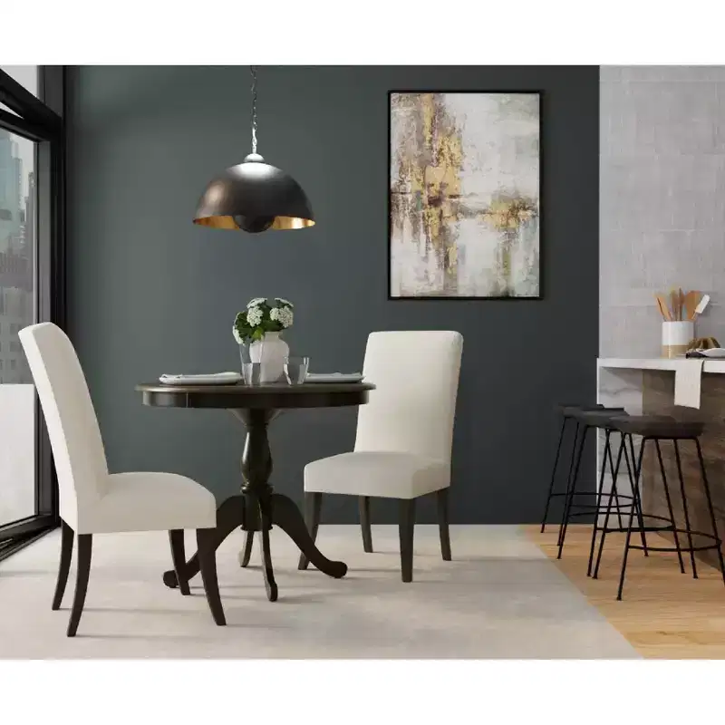Carolina Living 36 Salem Round Pedestal Dining Table