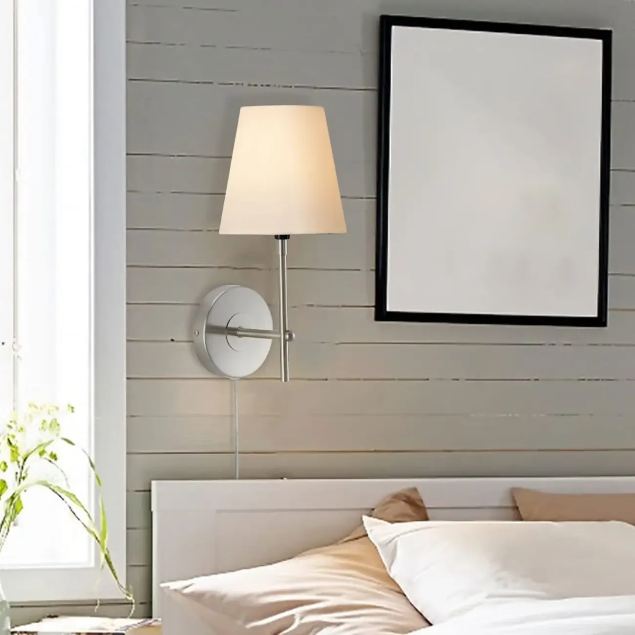 Contemporary Simplicity Metal Fabric Wall Sconce