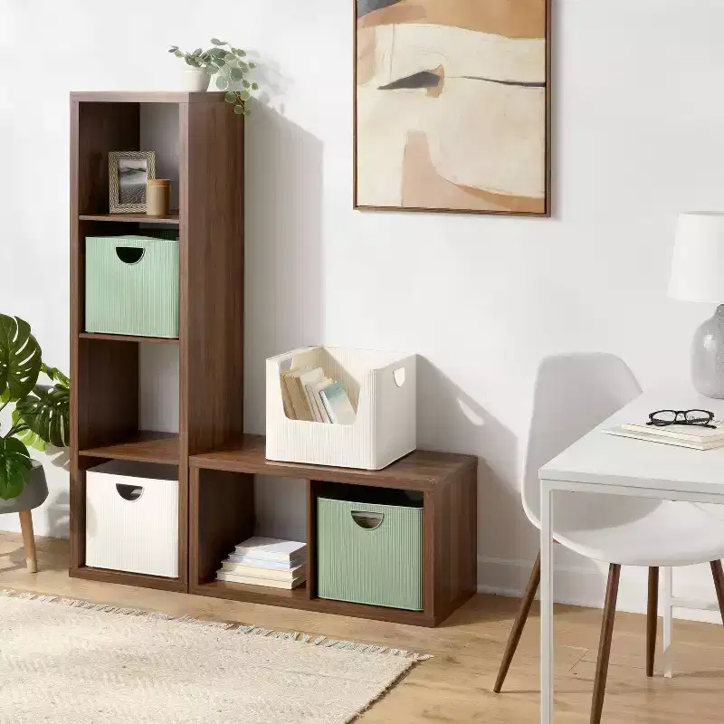 13" 4 Cube Vertical Walnut - Brightroom™