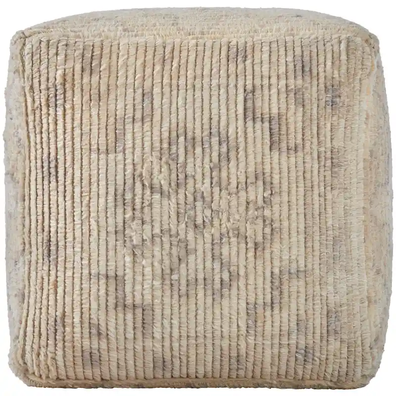 Jasmyne Traditional Medallion Pouf