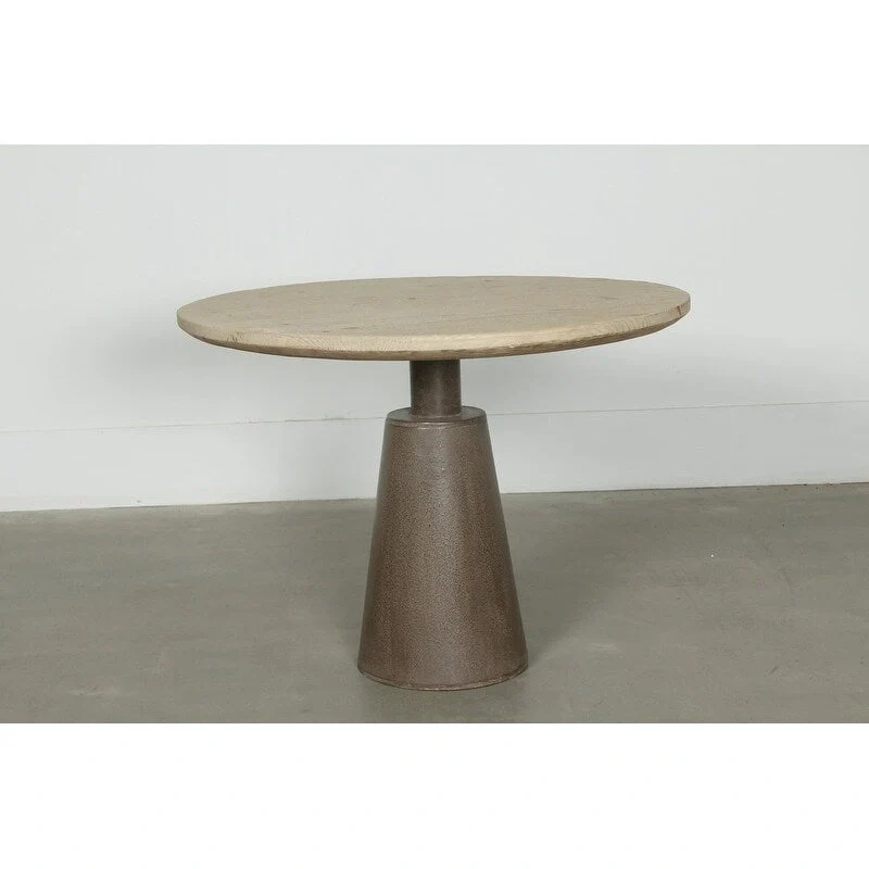 39 Pedestal Round Table Weathered Natural