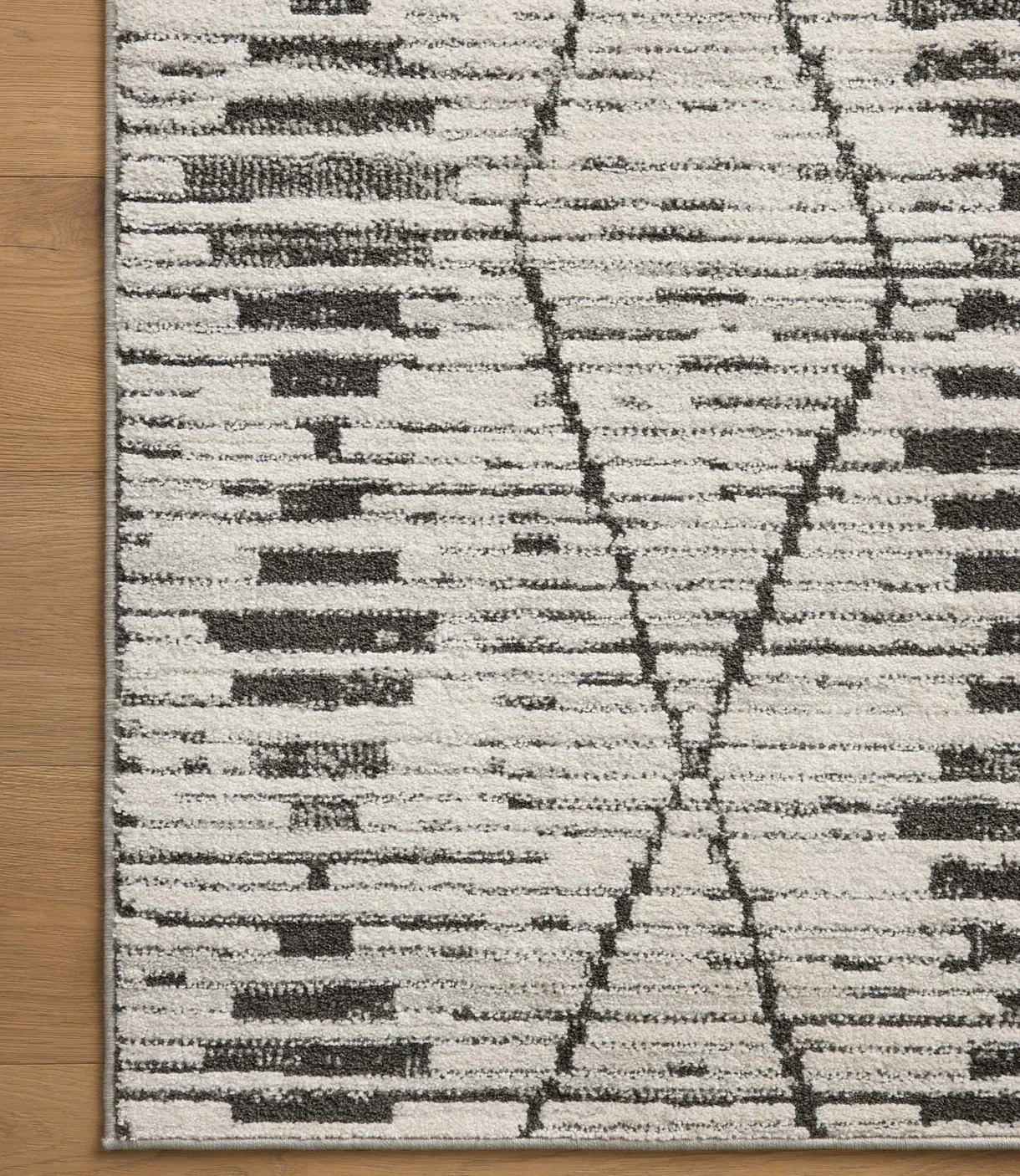 Kamala Charcoal/Dove Rug