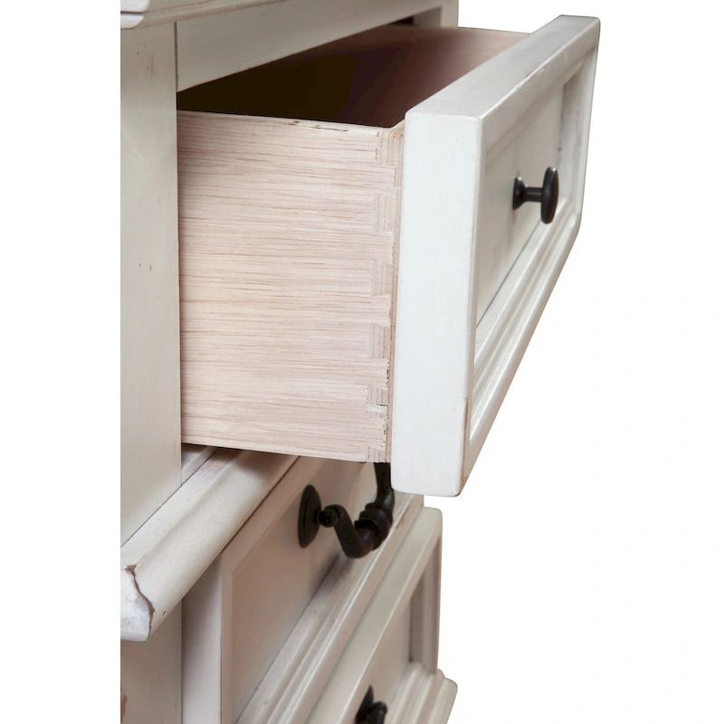 Lakewood 5-drawer Chest