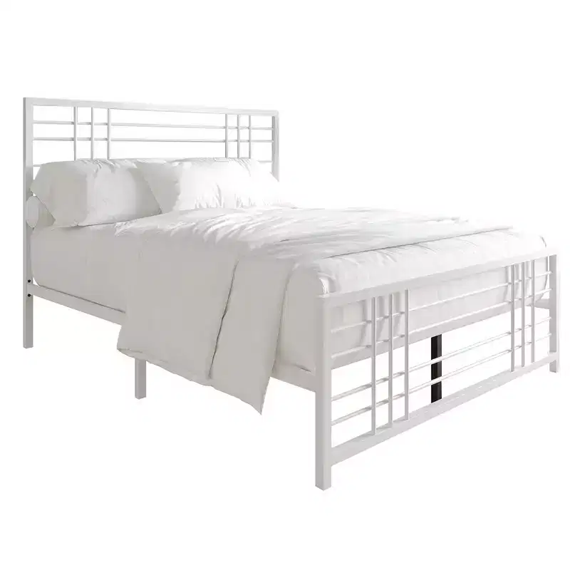 ChaletPosh Metal Bed