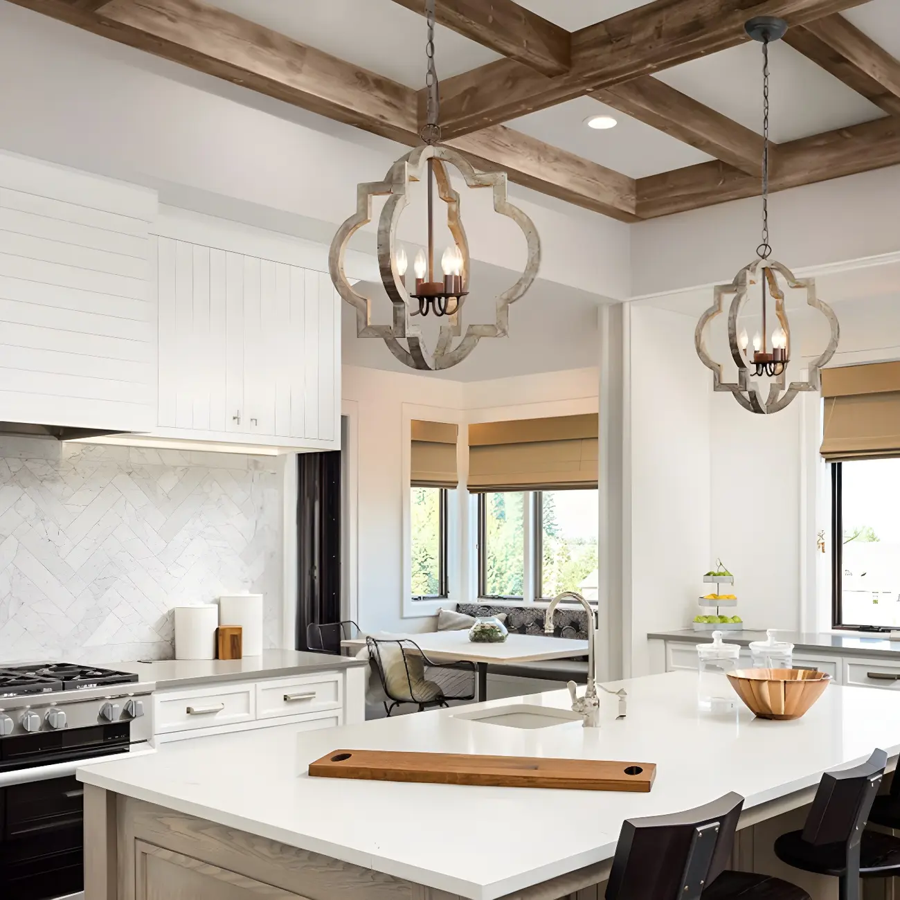 Classic Traditional Quatrefoil Wooden Candelabra Chandelier