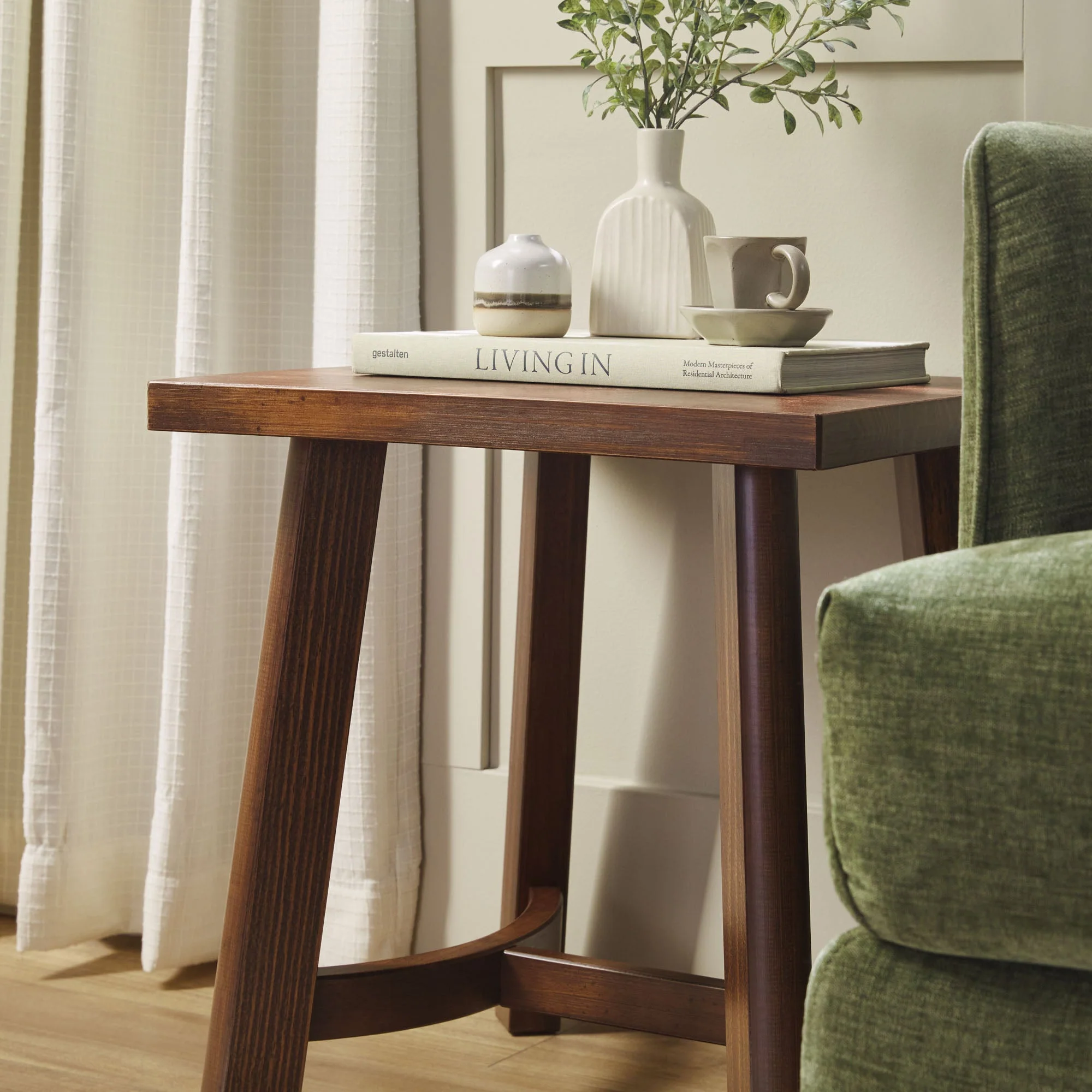 Colt Modern Farmhouse Easy Assembly 18 Side Table