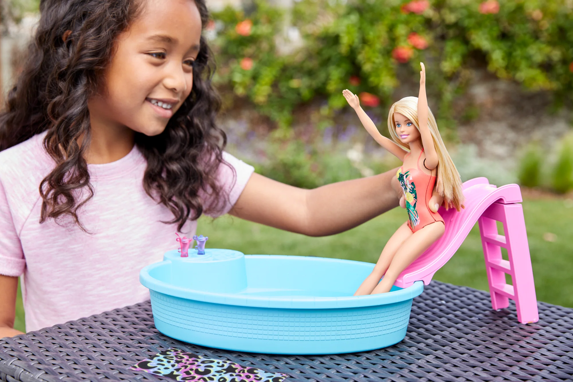 Barbie Poupée et Coffret