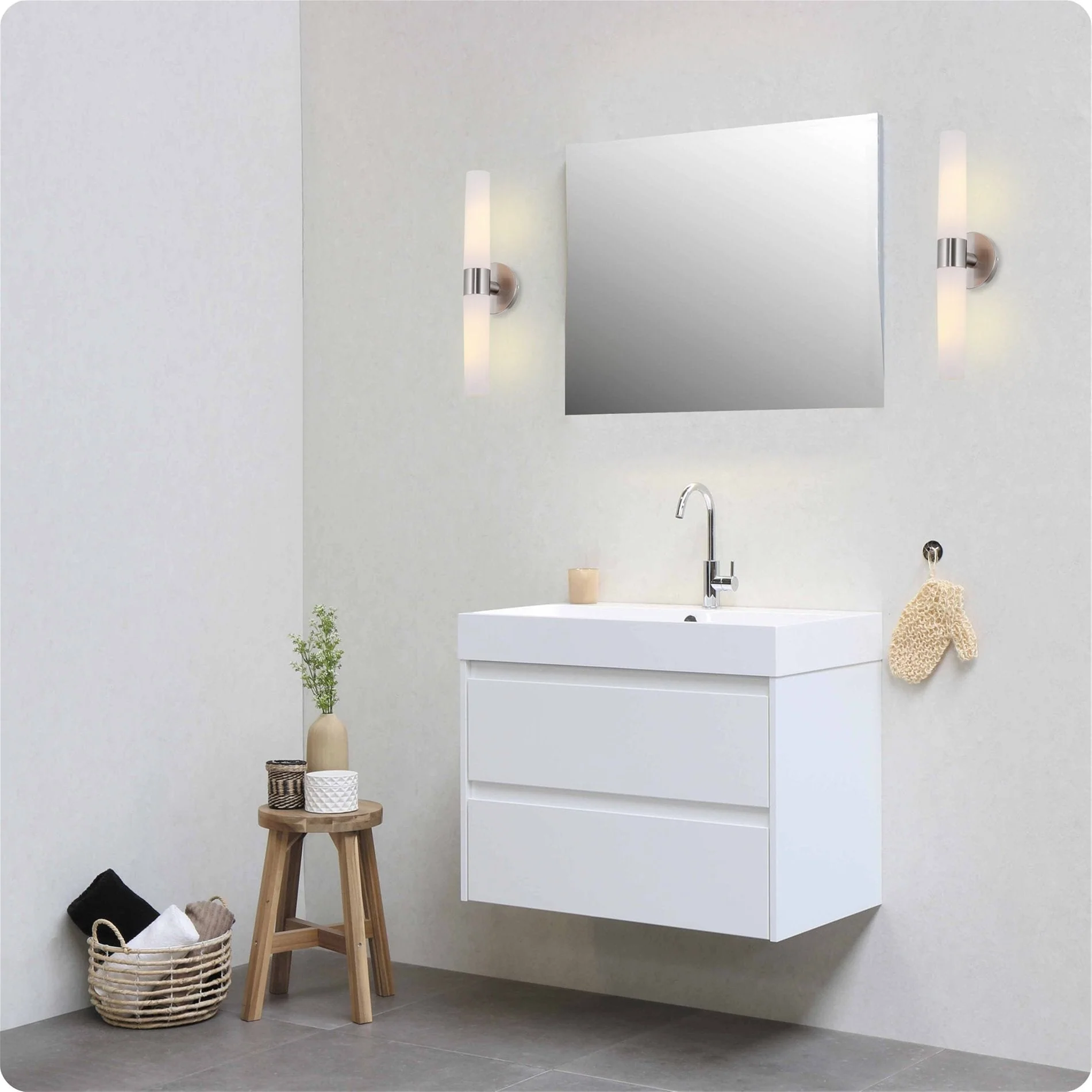 Duo 21 Modern Bathroom / Vanity Wall Sconce