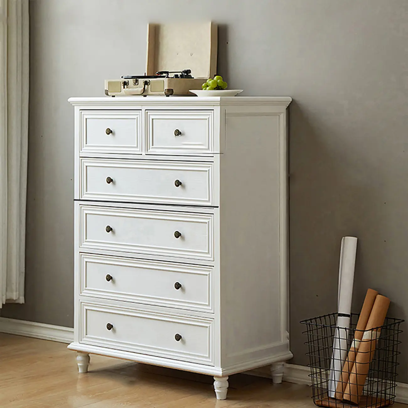 Traditional  6-Drawer White Wood Dresser