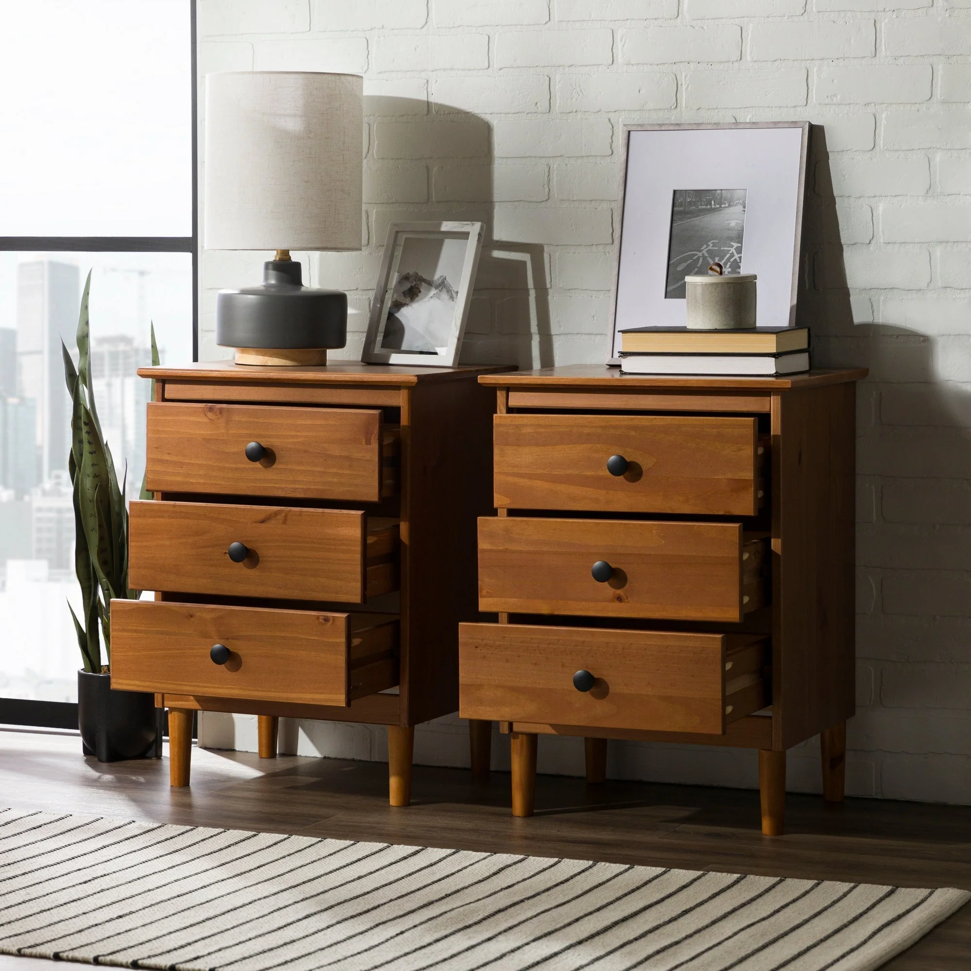 Spencer Solid Transitional Wood Nightstand