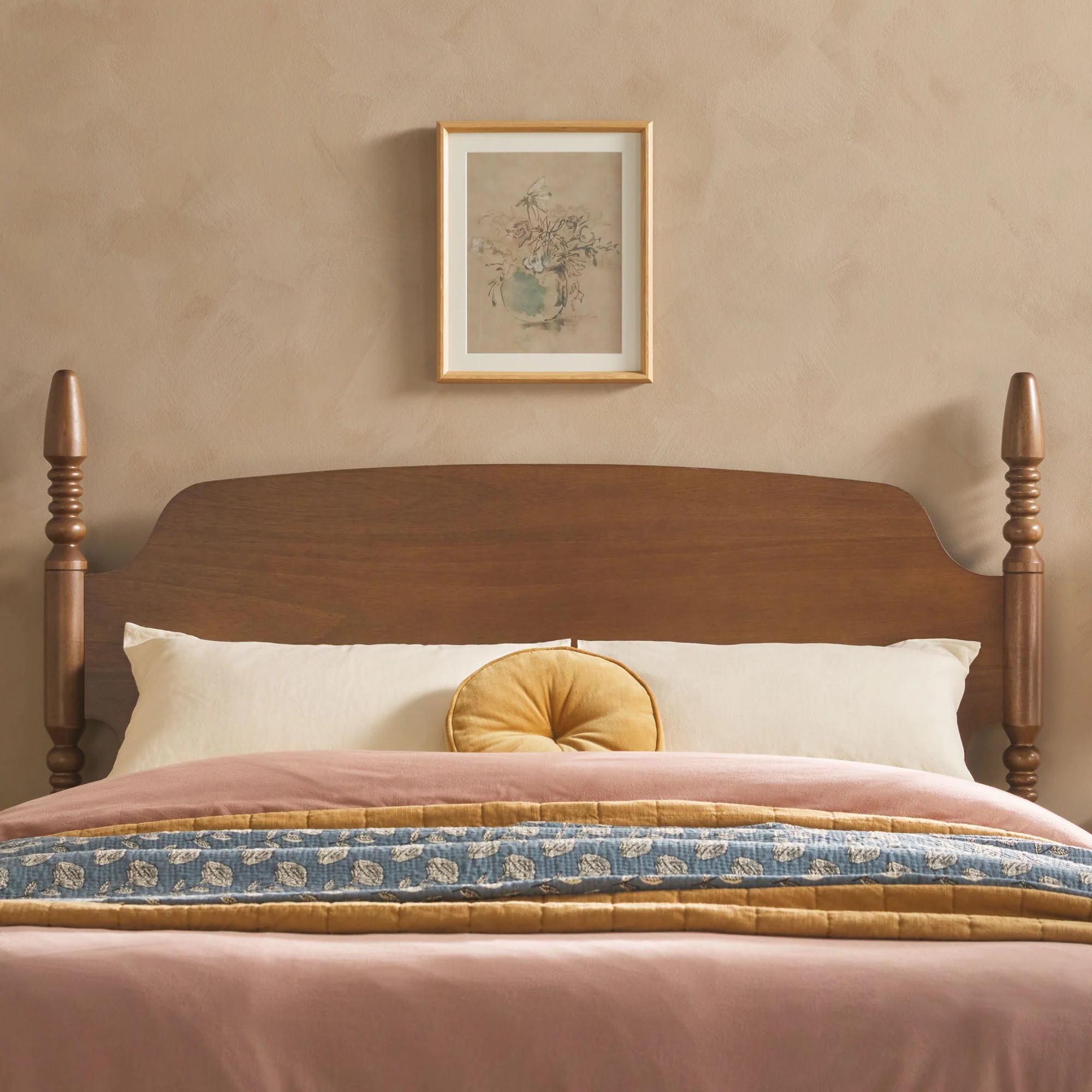 Traditional Vivienne Easy Assembly Solid Wood Bed