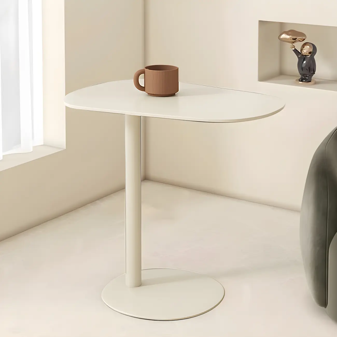 Modern Oval Metal C-Shaped End Table Black