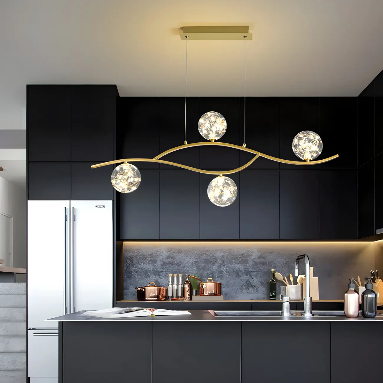 Modern Adjustable Clear Glass LED Pendant Light