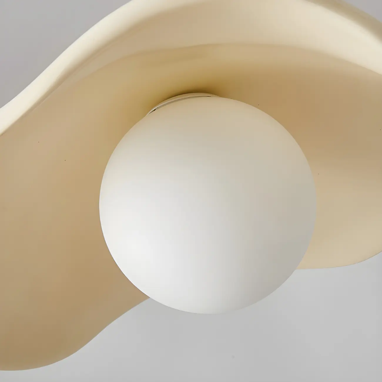 Modern Resin Green Saucer Pendant Light Kitchen