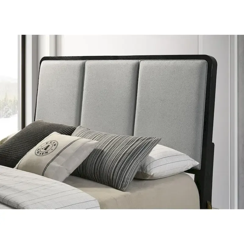 Anser Black and Grey 4-piece Bedroom Set