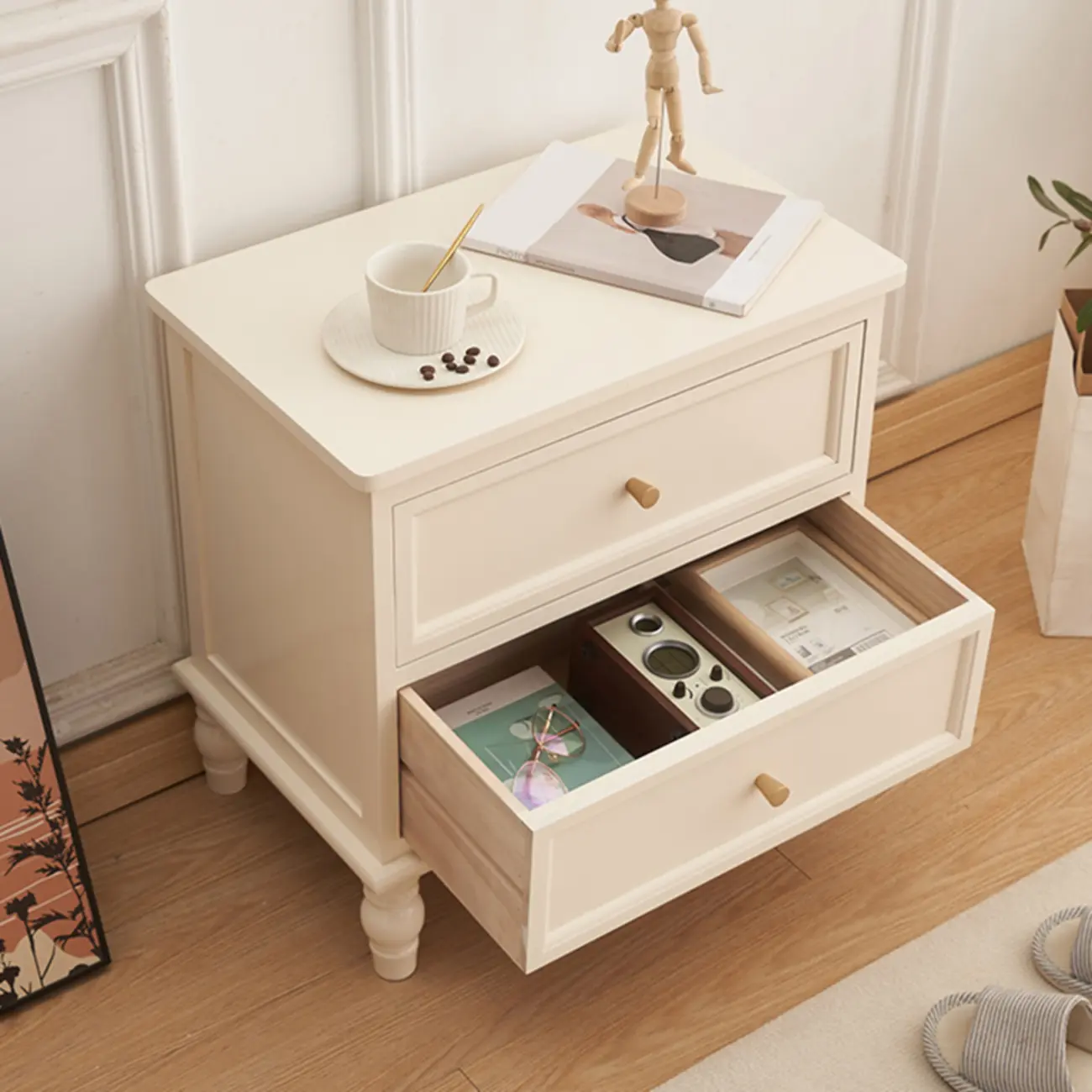 Classic Pure White Wood 3-Drawer Nightstand