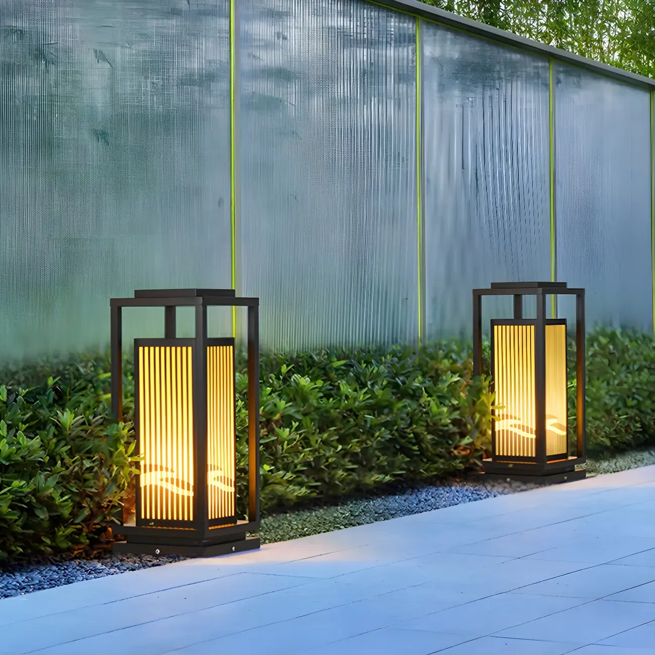 Black Metal Vertical Striped Post Cap Light