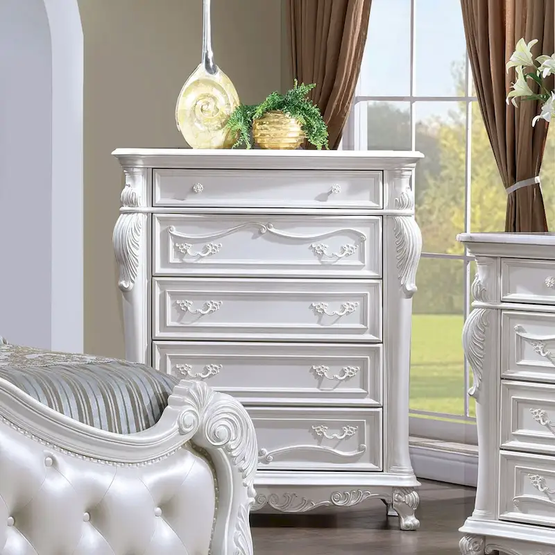 Furniture of America Eugene Traditional Solid Wood Chest with Felt-lined Top Drawer and Cedarwood-lined Drawer