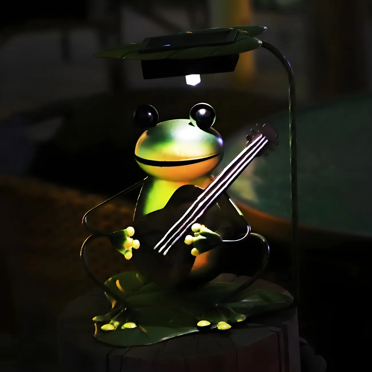 Solar Metal Quirky Frog Musician Landscape Lighting