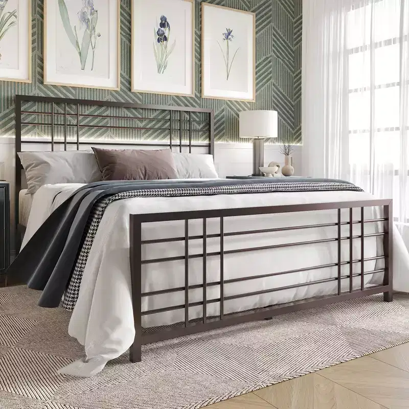 ChaletPosh Metal Bed