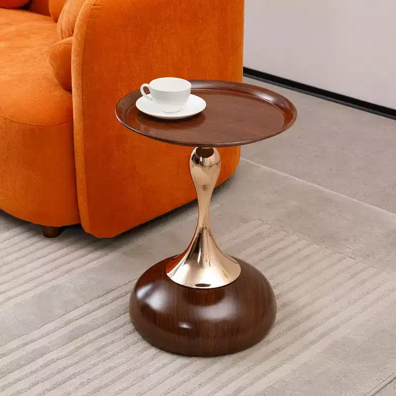 21.2 H Elegance Mermaid Tail Metal Pedestal End Table