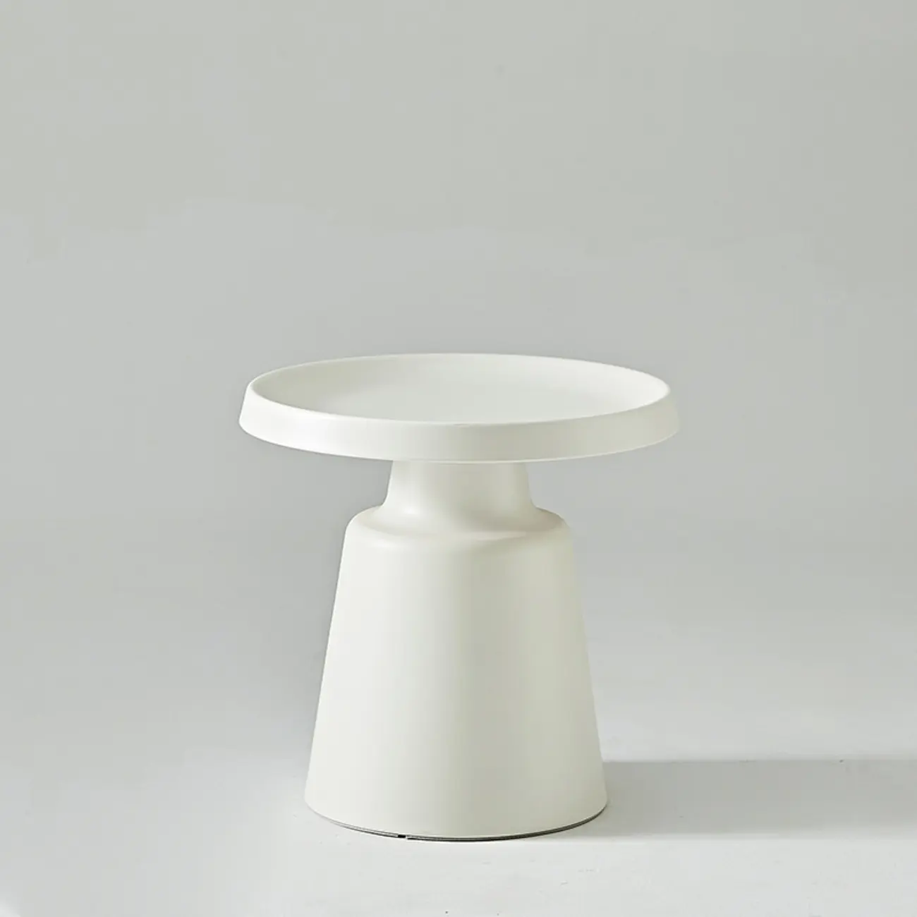 White Round Metal End Table with Tray Top for Living Room